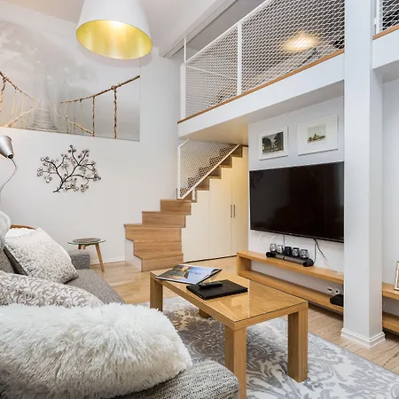 安格特瑞公寓式酒店 塔林